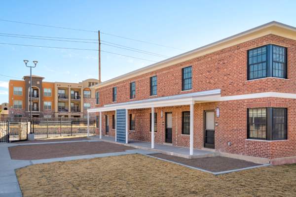 Tays North Apartments property